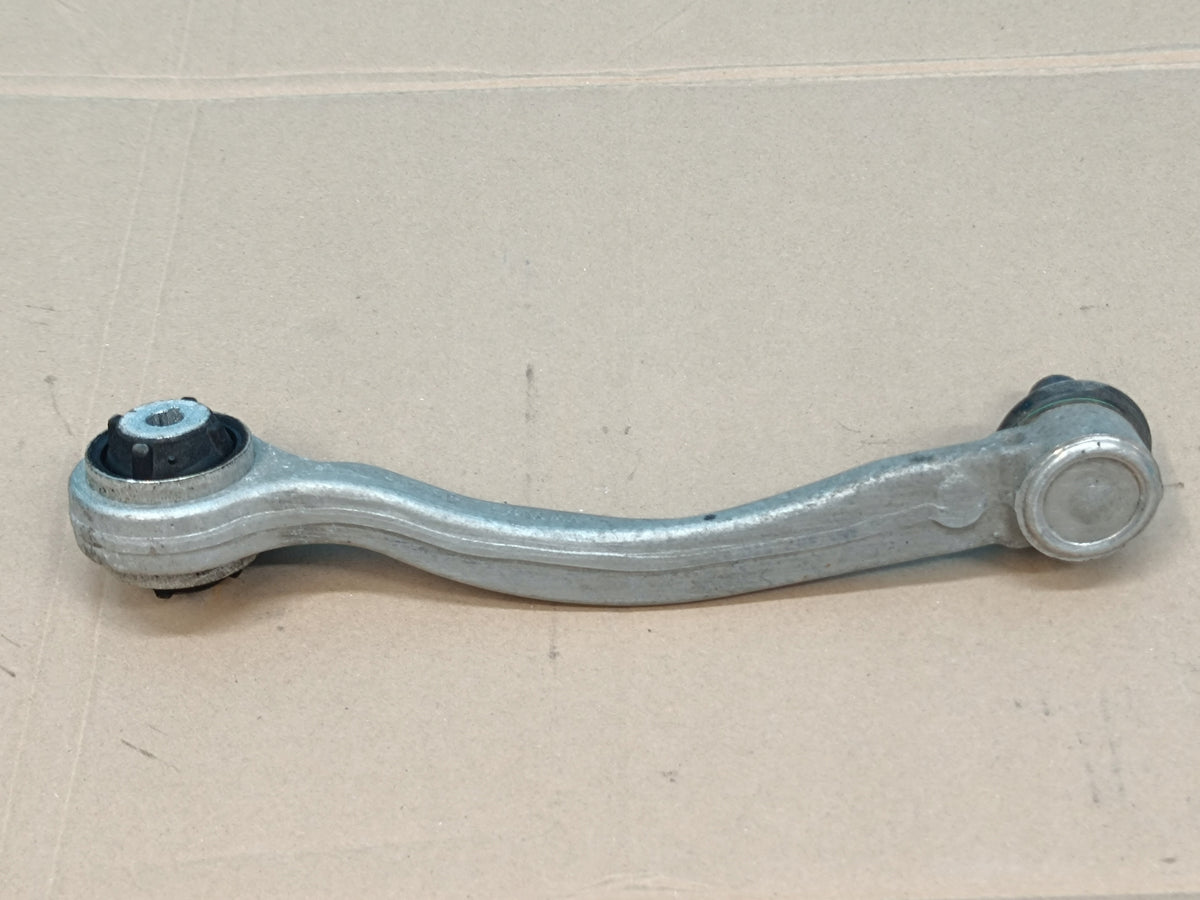 AUDI A6 C8 LIFT AVANT 2,0 TDI 150KW 2025 R CONTROL ARM RIGHT FRONT 4M0407510G