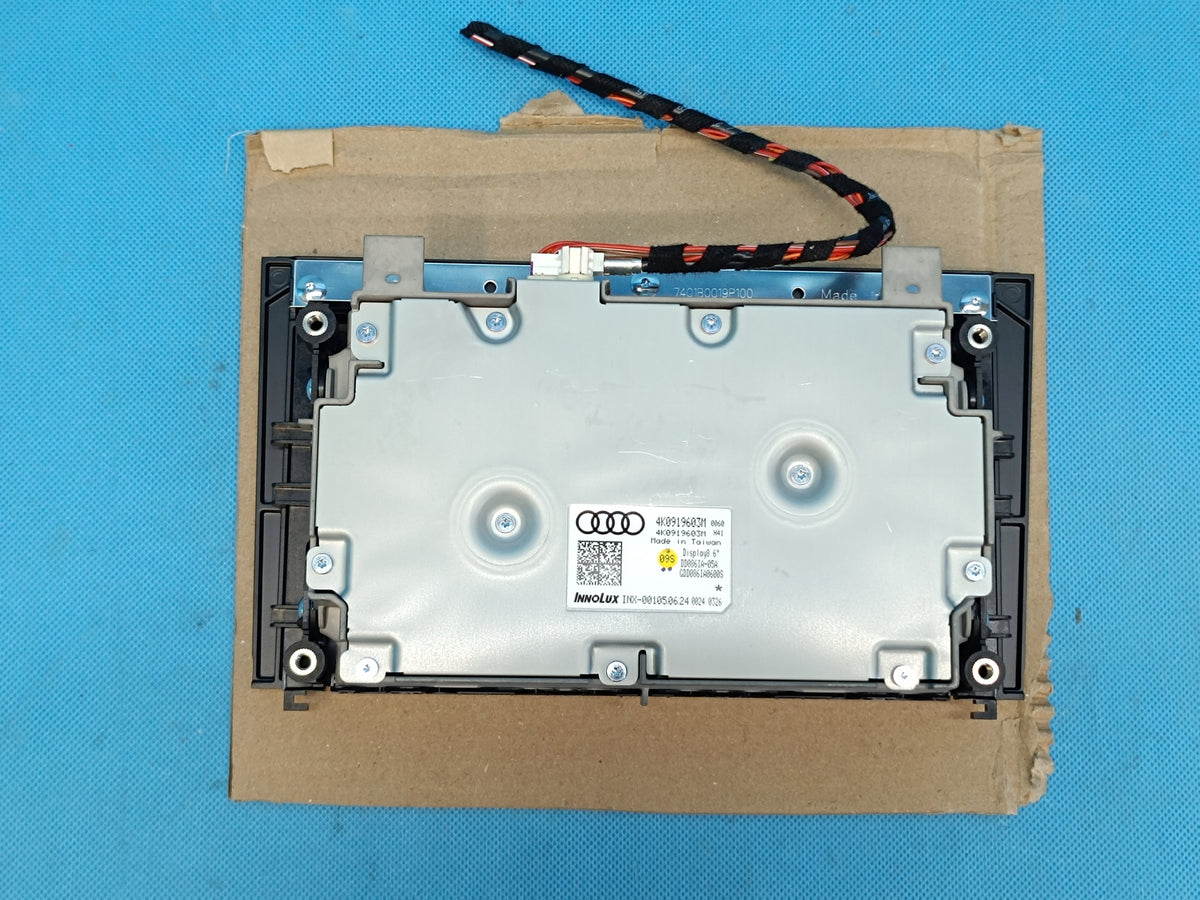 AUDI A6 C8 LIFT AVANT 2,0 TDI 150KW 2025 R DISPLAY SCREEN 4K0919603M