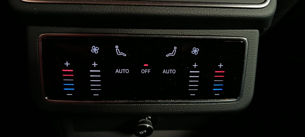 AUDI A6 C8 LIFT AVANT 2,0 TDI 150KW 2025R AIR CONDITIONING PANEL REAR 4K0919158D