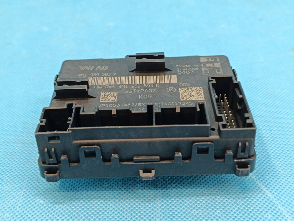AUDI A6 C8 LIFT AVANT 2,0 TDI 150KW 2025R DOOR MODULE LEFT FRONT 4M1959593K