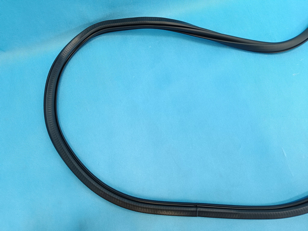 AUDI A6 C8 LIFT AVANT 2,0 TDI 2025 R DOOR SEAL RIGHT REAR 4K9833721