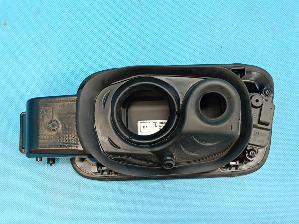 AUDI A6 C8 LIFT AVANT 2,0TDI 150KW 2025R FUEL FILLER FLAP LY9T 4K0809906