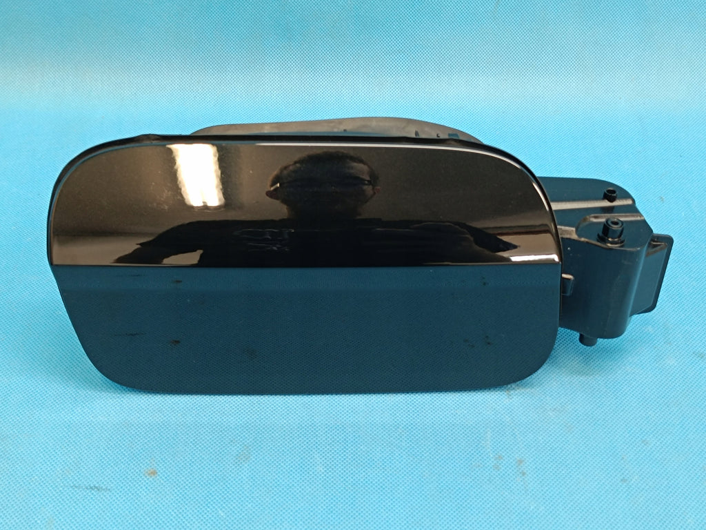 AUDI A6 C8 LIFT AVANT 2,0TDI 150KW 2025R FUEL FILLER FLAP LY9T 4K0809906