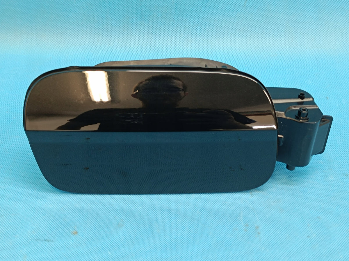 AUDI A6 C8 LIFT AVANT 2,0TDI 150KW 2025R FUEL FILLER FLAP LY9T 4K0809906