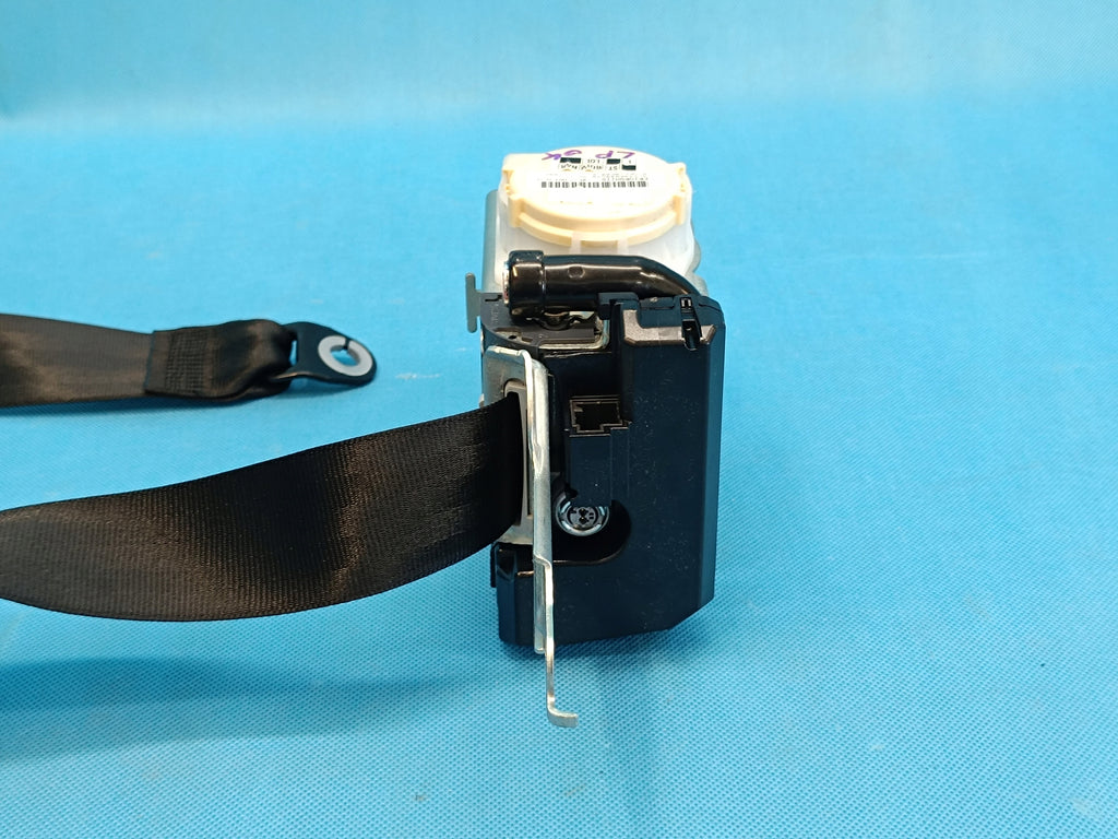 AUDI A6 C8 LIFT AVANT 2,0TDI 2025R SEAT BELT LEFT FRONT 4K8857705L