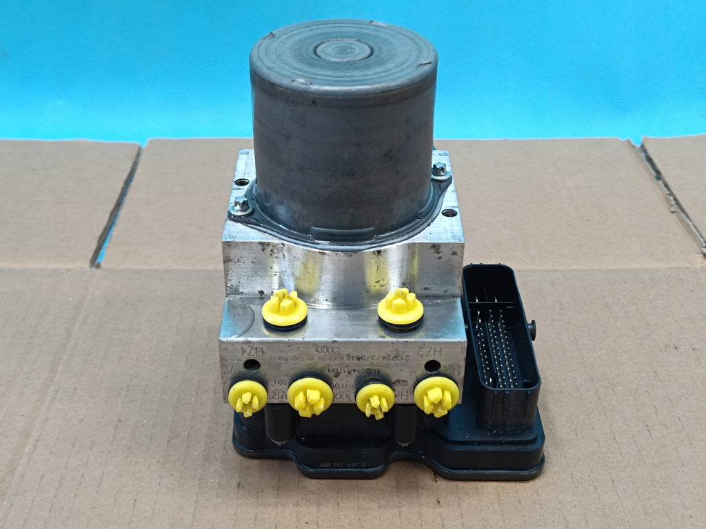 AUDI A6 C8 QUATTRO 2.0 TDI 150KW 2022 R PUMP ABS 4N0907379AP 4N0907379F