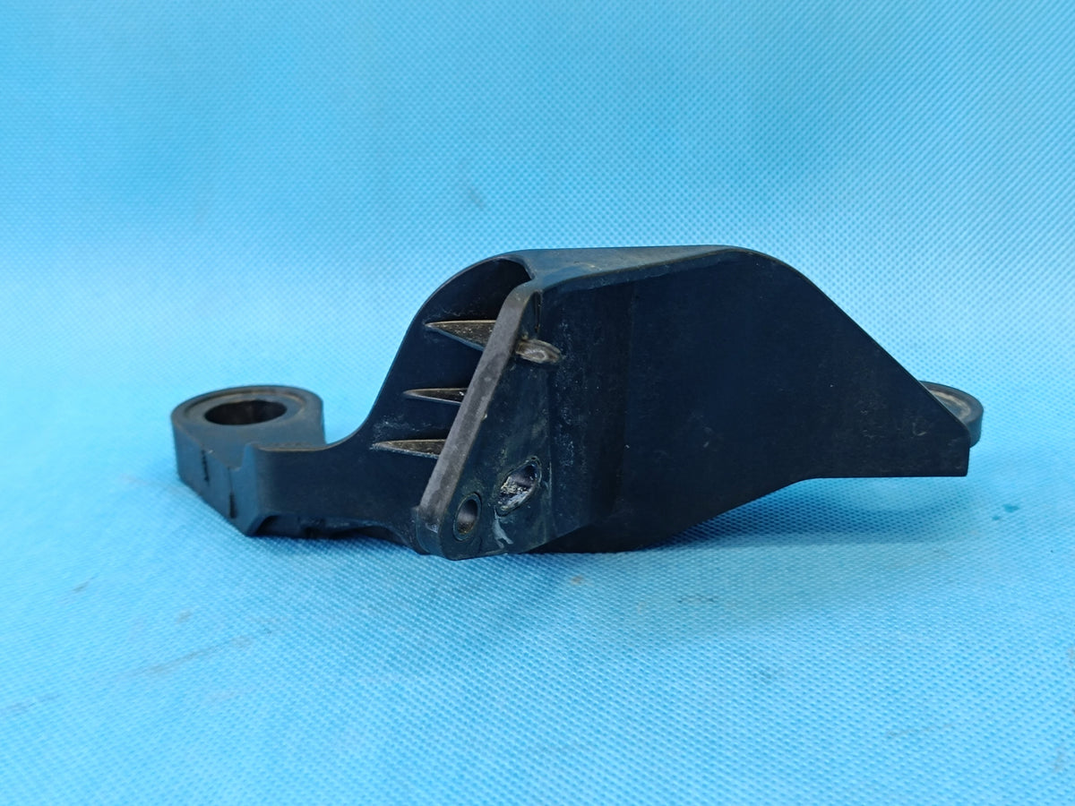 AUDI A6 C8 QUATTRO 2.0TDI 150KW 2022R MOUNTING TANK HOLDER 4K0121214N