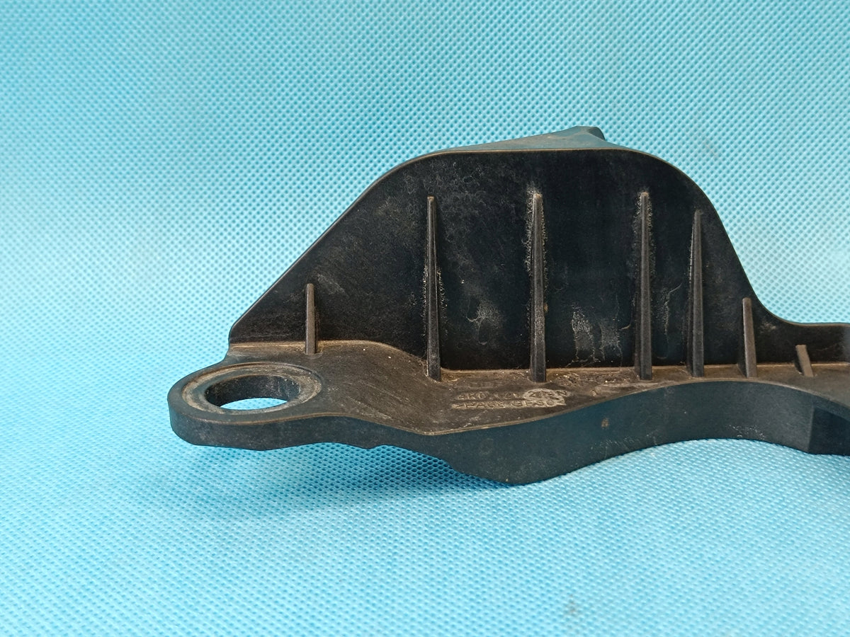 AUDI A6 C8 QUATTRO 2.0TDI 150KW 2022R MOUNTING TANK HOLDER 4K0121214N
