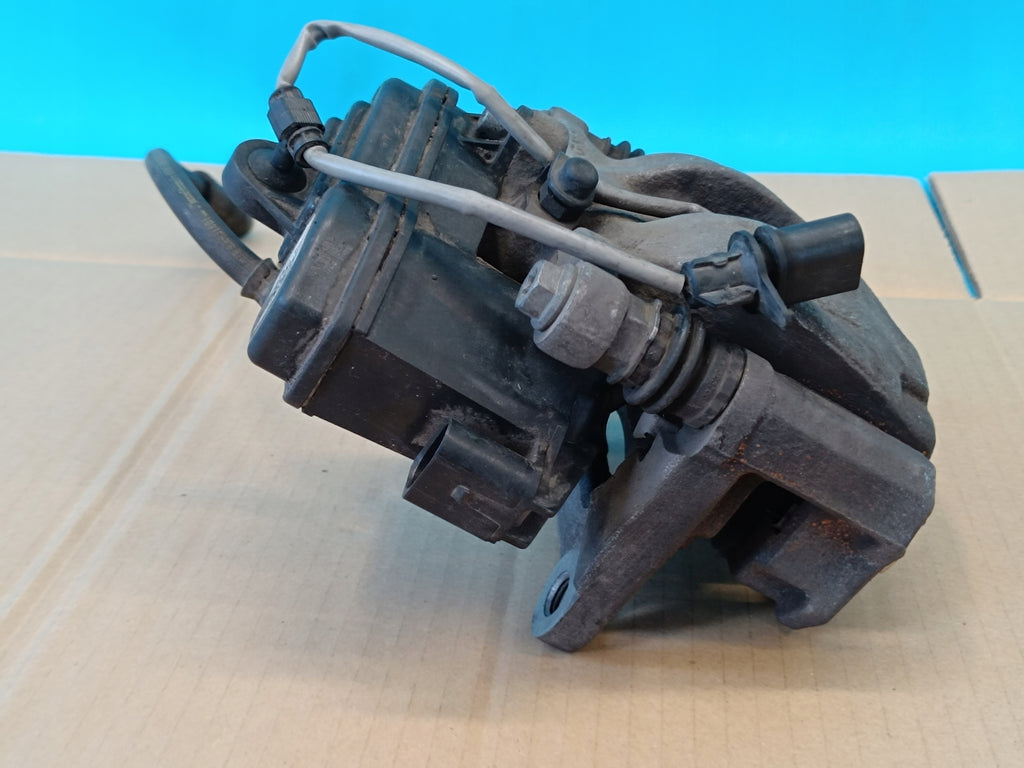 AUDI A6 C8 QUATTRO 2.0TDI 22R BRAKE CALIPER RIGHT REAR 8W0615404M 300x12