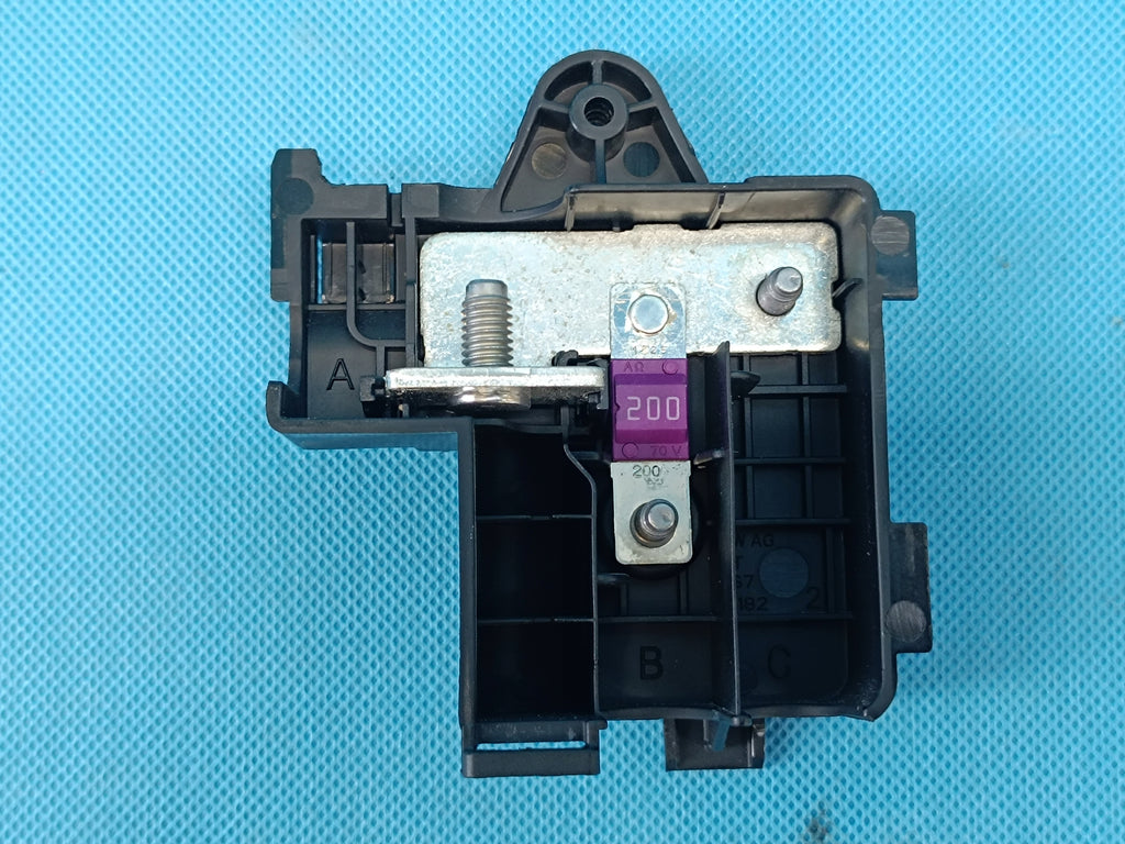 AUDI A6 C9 AVANT 2.0 TDI 150KW 4x4 2026 R CLAMP MOUNT 8B3941828F