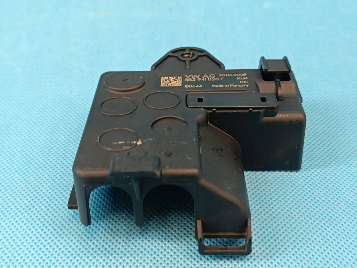 AUDI A6 C9 AVANT 2.0 TDI 150KW 4x4 2026 R CLAMP MOUNT 8B3941828F