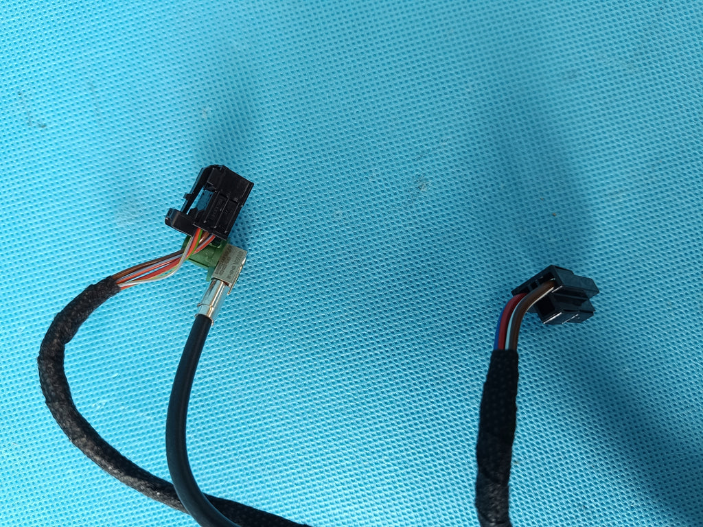 AUDI A6 C9 AVANT 2.0 TDI 150KW 4x4 2026 R CONSOLE HARNESS 8B3971641AB