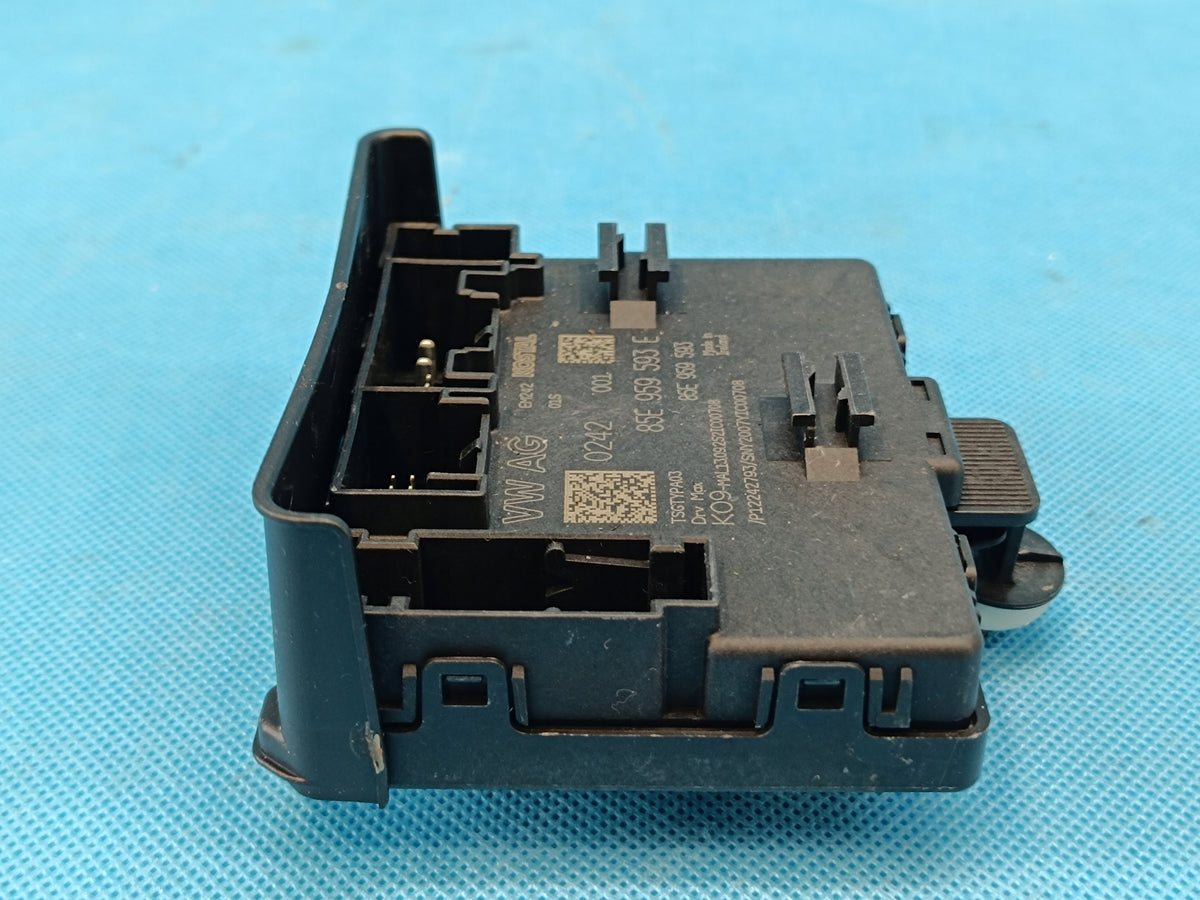AUDI A6 C9 AVANT 2.0 TDI 150KW 4x4 2026 R DOOR MODULE LEFT FRONT 85E959593E