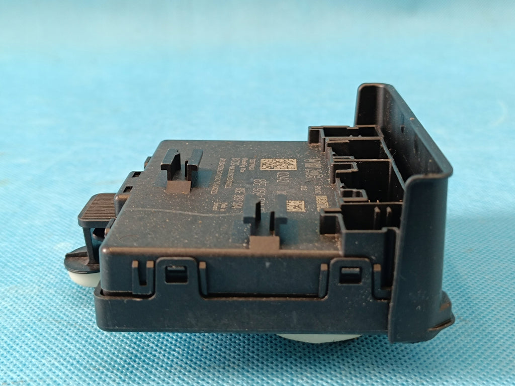 AUDI A6 C9 AVANT 2.0 TDI 150KW 4x4 2026 R DOOR MODULE RIGHT REAR 85E959594E