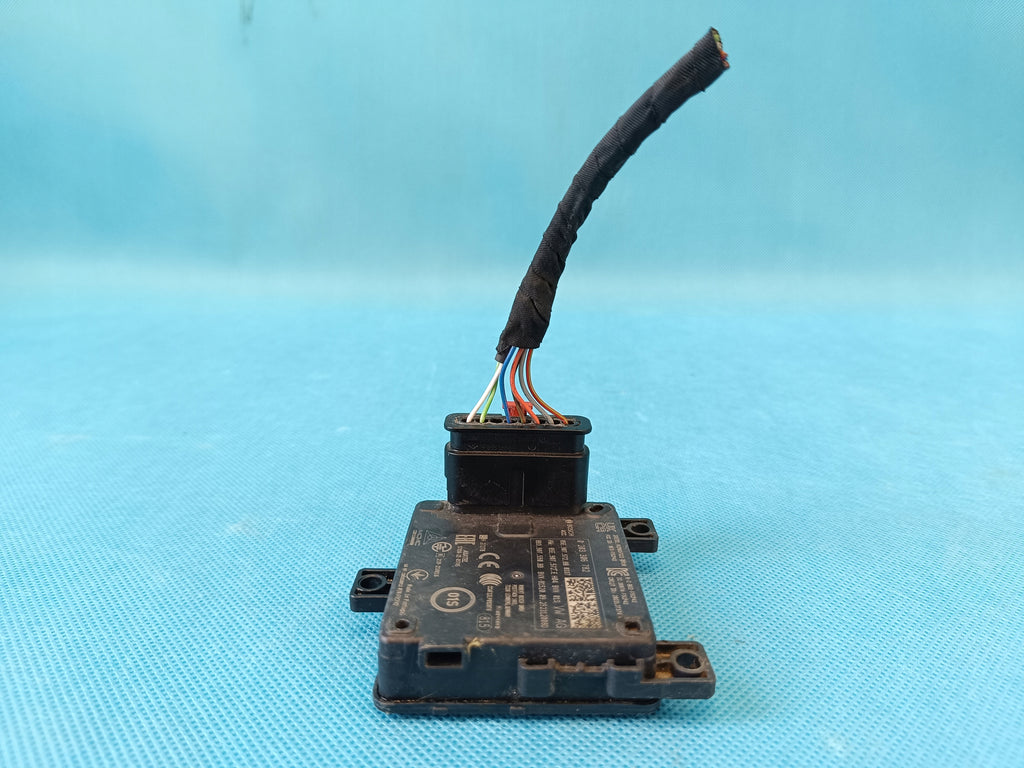 AUDI A6 C9 AVANT 2.0 TDI 150KW 4x4 2026R RADAR SENSOR DISTRONIC 8B3907550BB