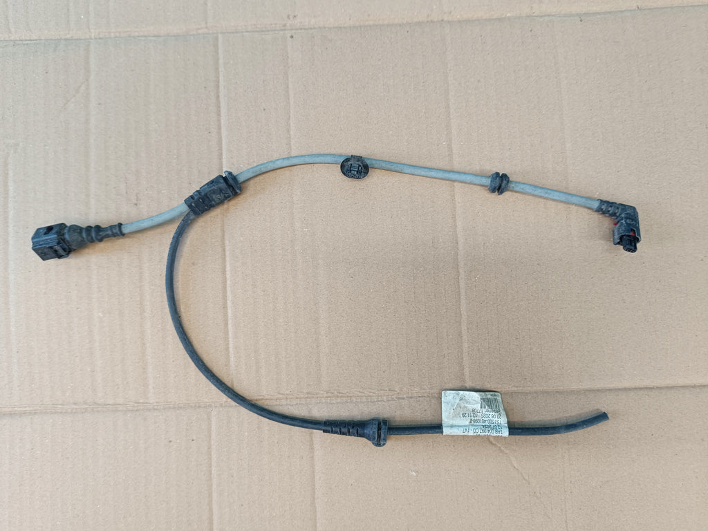 AUDI A6 C9 AVANT 2.0 TDI 2026R ROTATION SENSOR BEAM LEFT FRONT 8B3972251