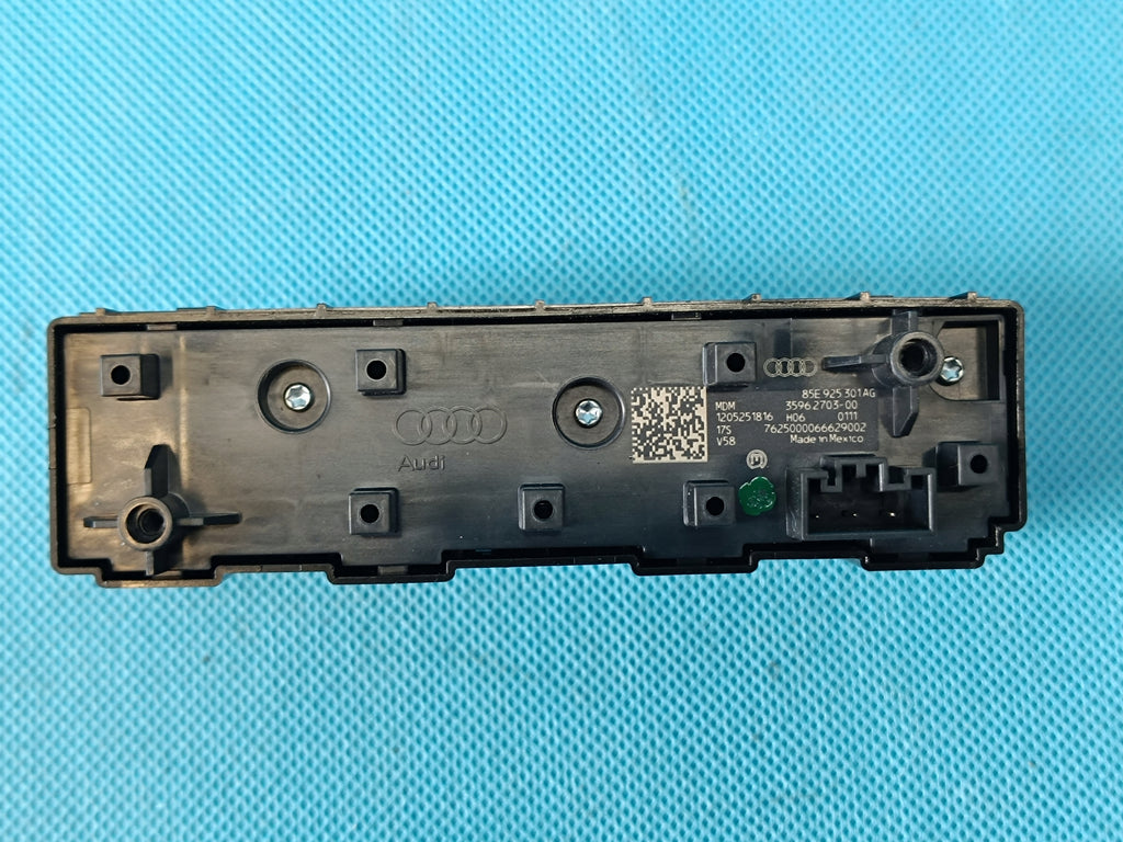 AUDI A6 C9 AVANT 2.0 TDI 4x4 2026 R EMERGENCY LIGHT SWITCH 85E925301AG