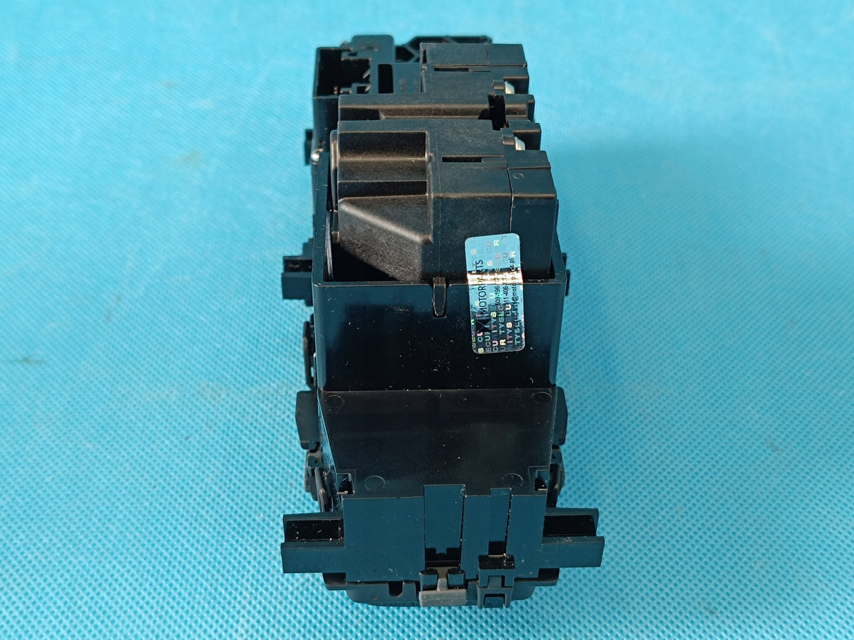 AUDI A6 C9 AVANT 2.0 TDI 4x4 2026 R GEAR SELECTOR PANEL 8B3713059J