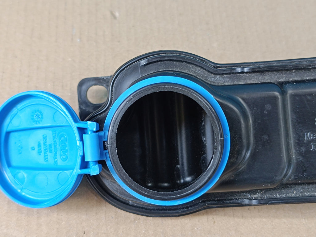 AUDI A6 C9 AVANT 2.0 TDI 4x4 2026 R INFUSION WASHER RESERVOIR 8B3955463