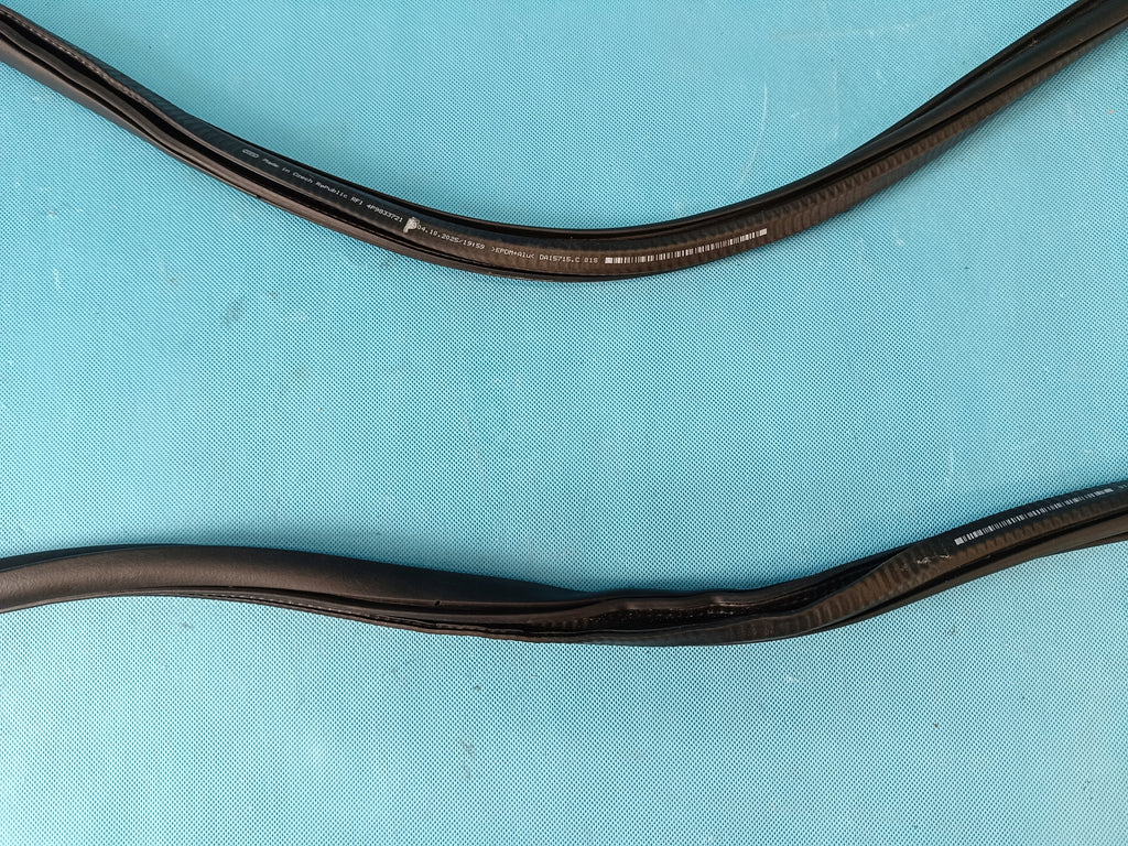 AUDI A6 C9 AVANT 2.0TDI 150KW 4x4 2026R DOOR SEAL RIGHT REAR 4P9833721