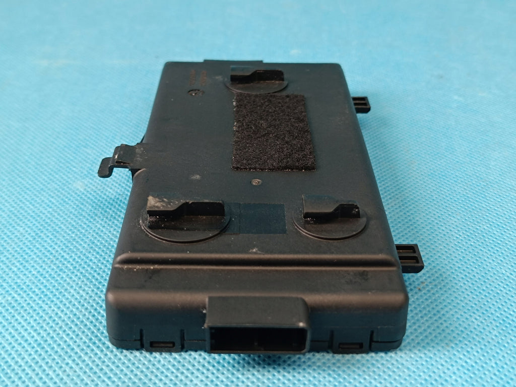 AUDI A6 C9 AVANT 2.0TDI 150KW 4x4 2026R PANORAMA CONTROL MODULE 8B3907594B
