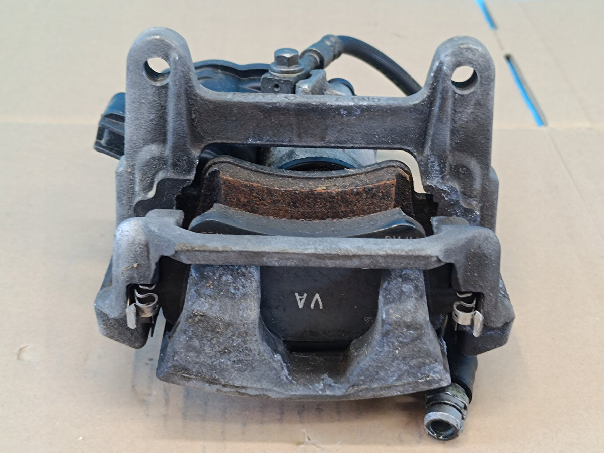 AUDI A6 C9 AVANT 2.0TDI 4x4 26R BRAKE CALIPER LEFT REAR 8B3615405B 330x22