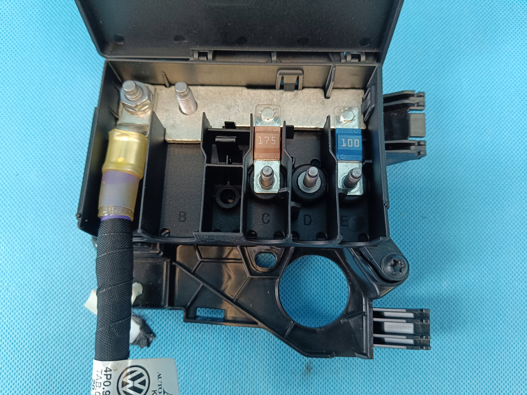 AUDI A6 C9 AVANT 2026 R BATTERY PACK BOX 4P0971227S 8B3937550D