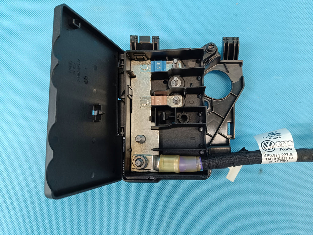 AUDI A6 C9 AVANT 2026 R BATTERY PACK BOX 4P0971227S 8B3937550D