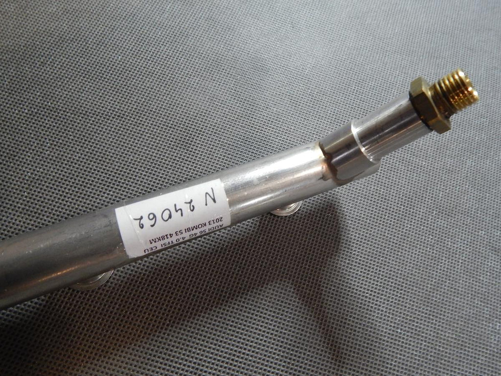 AUDI A6 S6 4.0 TFSI INJECTION RAIL 079133315BD