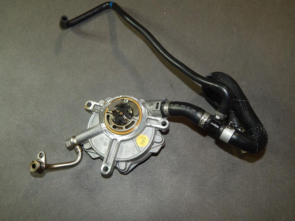 AUDI A6 S6 4G 4.0 TFSI VACUUM PUMP 07L145100D