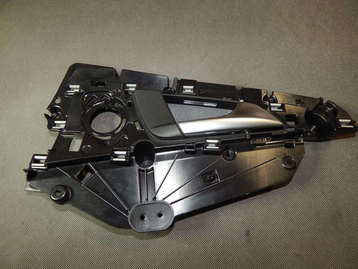 AUDI A6 S6 INTERIOR DOOR HANDLE RIGHT REAR 4G0839020