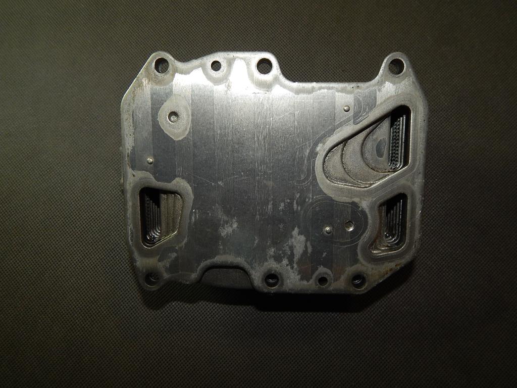 AUDI A7 4G 3.0 TDI OIL COOLER 059117015K