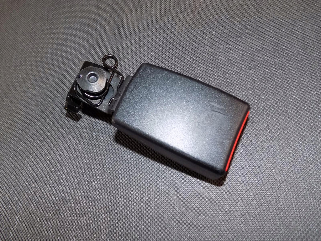 AUDI A7 4G CLASP 2 BELT LOCK 4G8857739