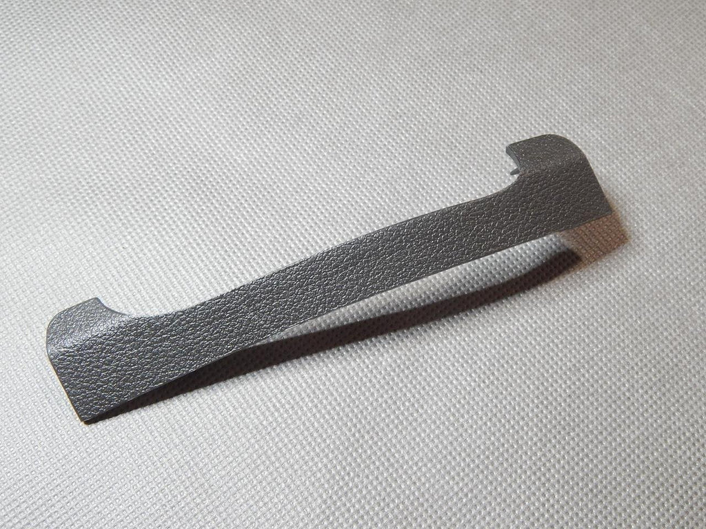 AUDI A7 4G FLAP COVER LEFT 4G8867607