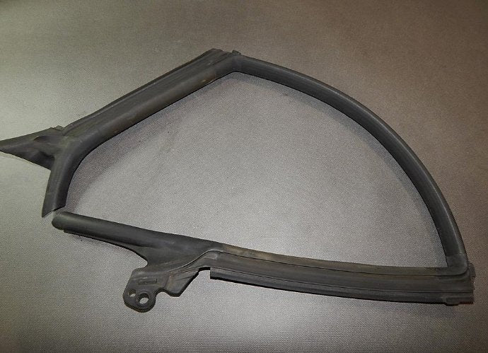 AUDI A7 4G GASKET RIGHT REAR 4G8845696
