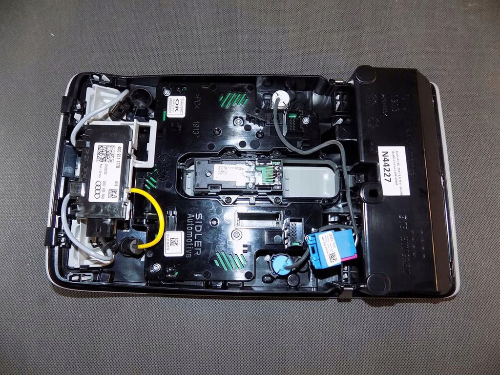 AUDI A7 4G LED CABIN LIGHTING 4G0947135F