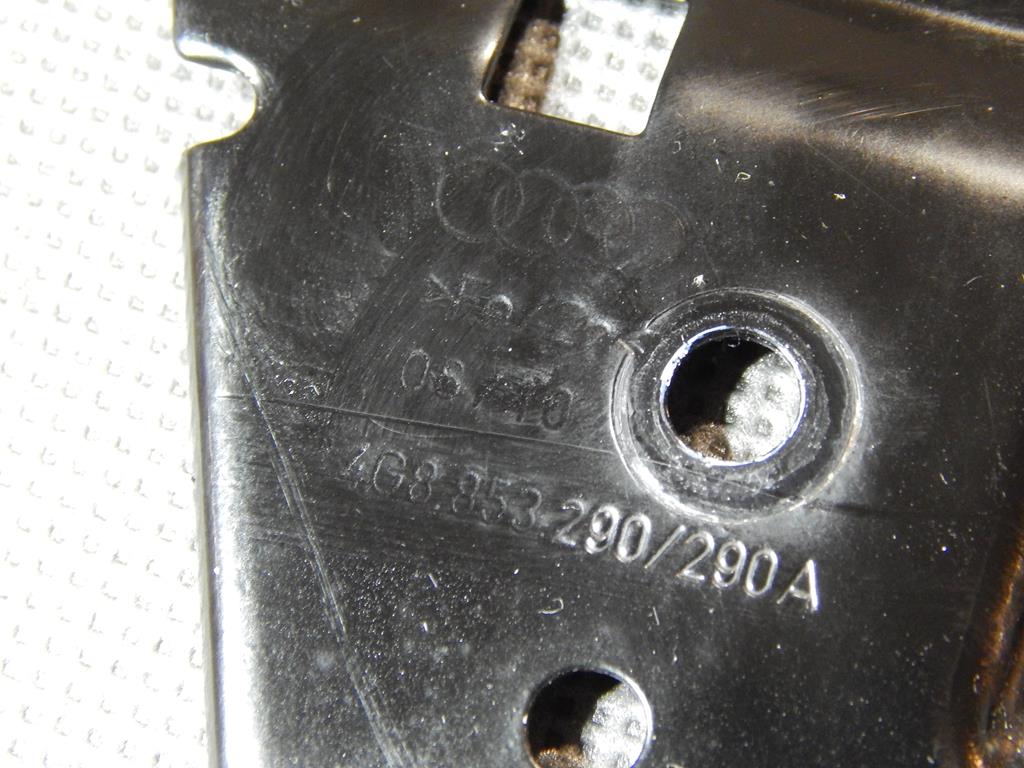 AUDI A7 4G RIGHT POST COVER 4G08853290