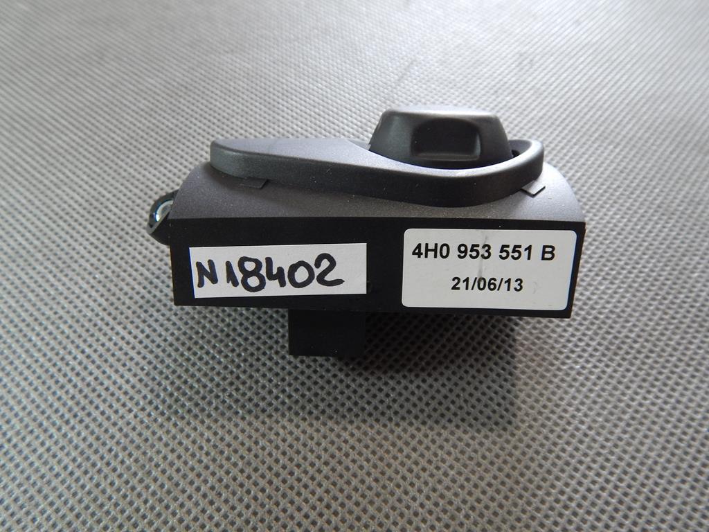 AUDI A7 4G STEERING WHEEL SWITCH 4H0953551B