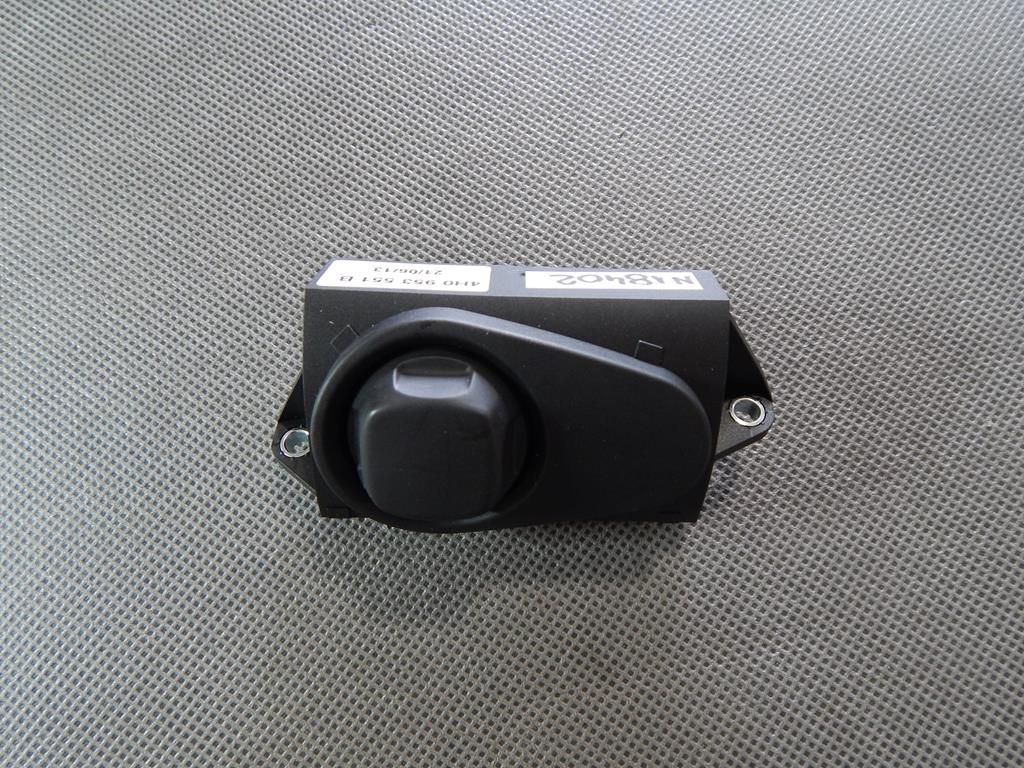 AUDI A7 4G STEERING WHEEL SWITCH 4H0953551B