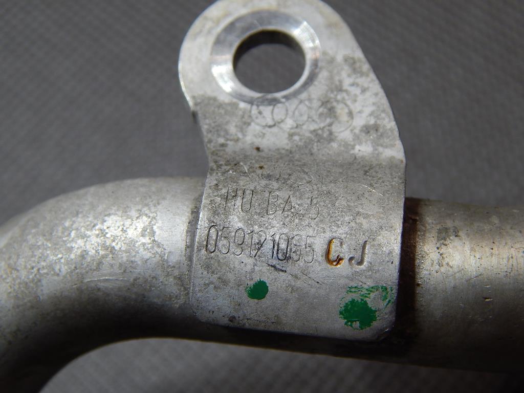 AUDI A7 4G WATER LINE 059121065CJ