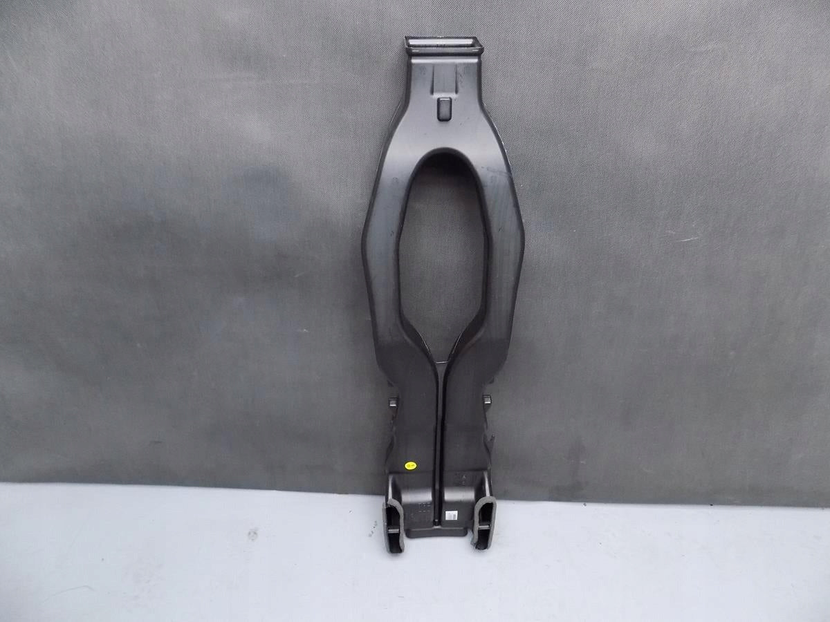 AUDI A7 4K TUNNEL AIR INTAKE 4K0857039