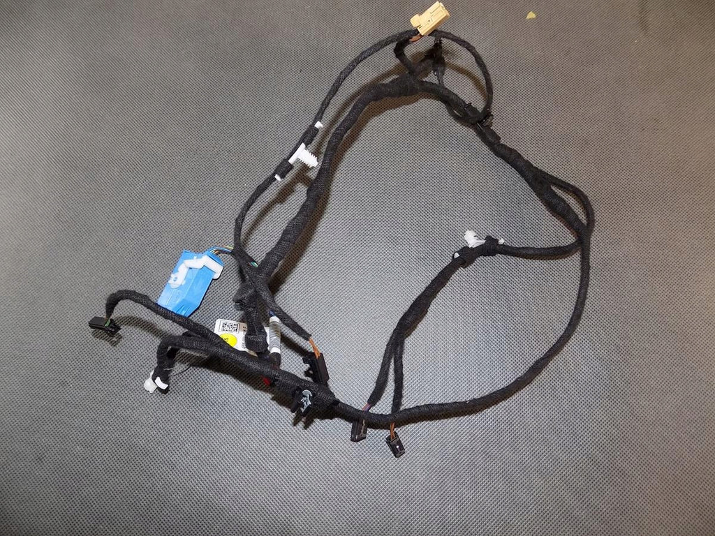 AUDI A7 4K UPHOLSTERY BEAM RIGHT FRONT 4K8971036F