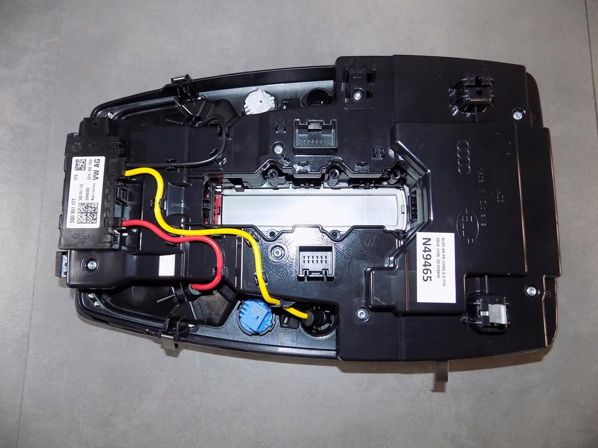 AUDI A8 4N CABIN HEADLINER LIGHT 4N0947135D