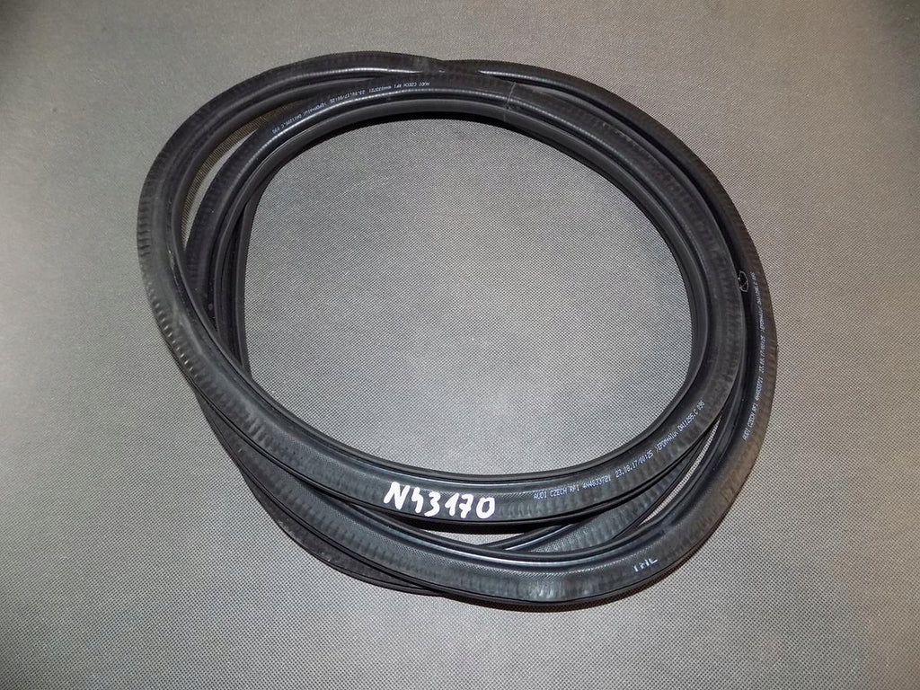 AUDI A8 4N D5 DOOR SEAL LEFT REAR 4N4833721