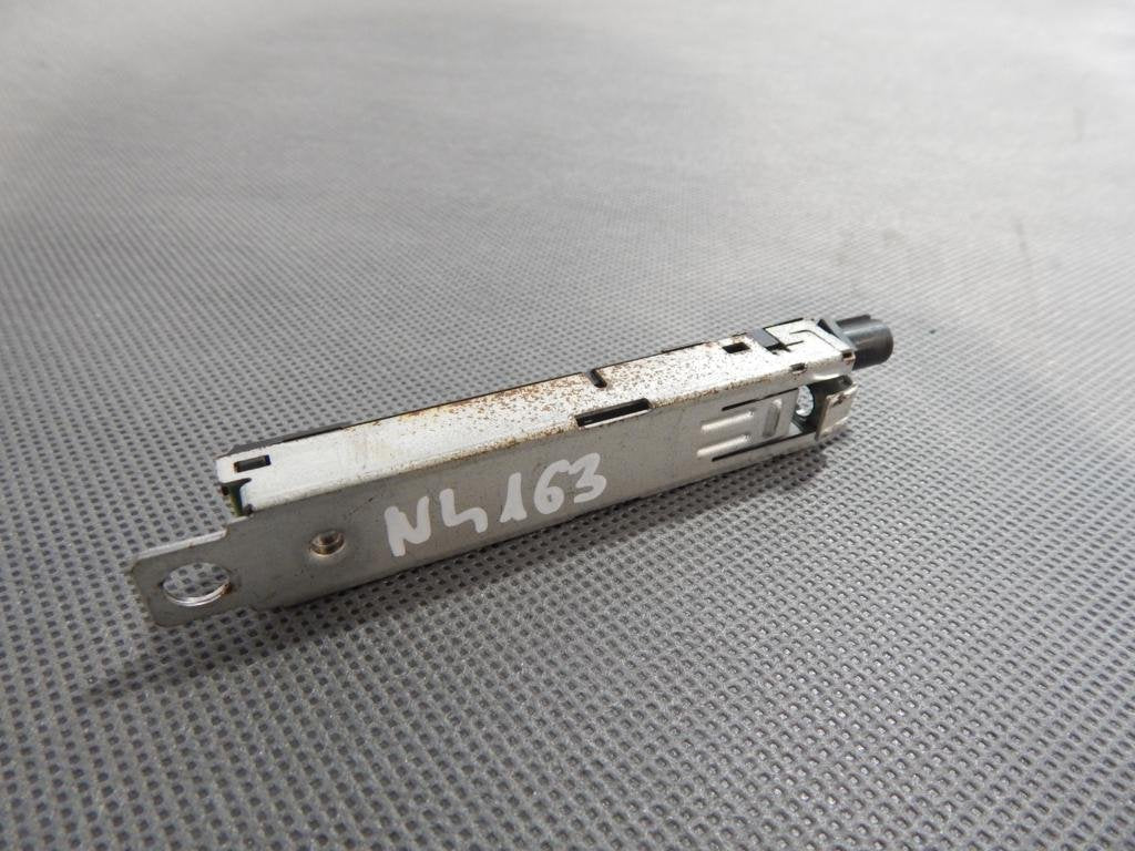 AUDI A8 D4 4H ANTENNA AMPLIFIER 4H0035225L