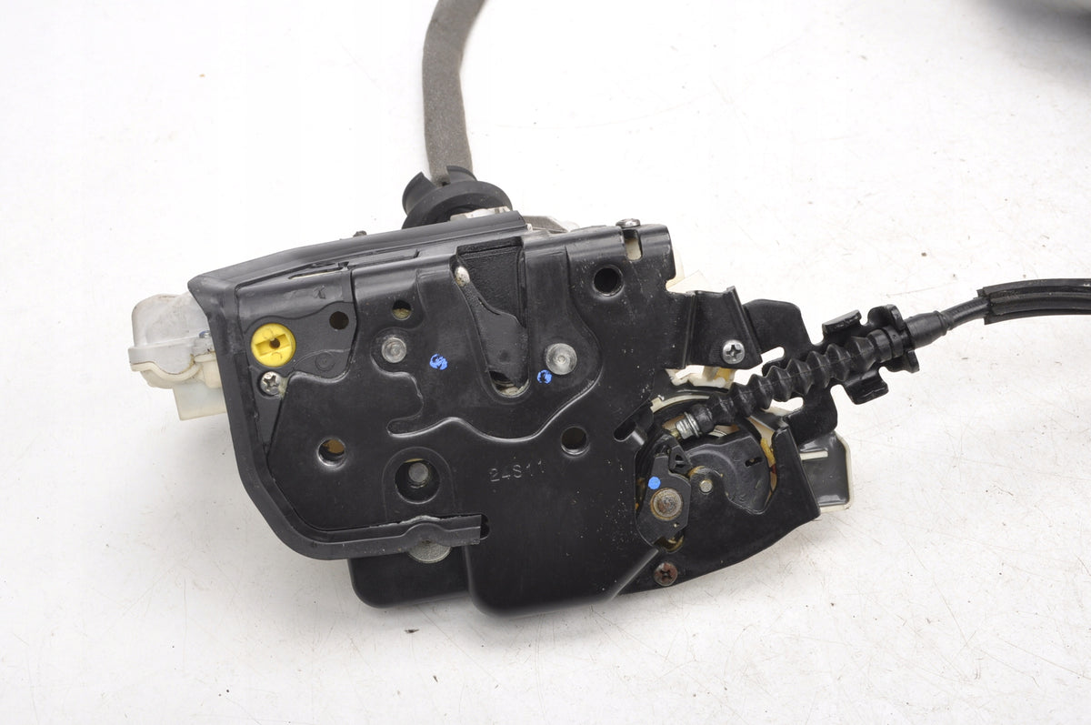 AUDI A8 D4 LONG DOOR LOCK LEFT REAR 4H0839015