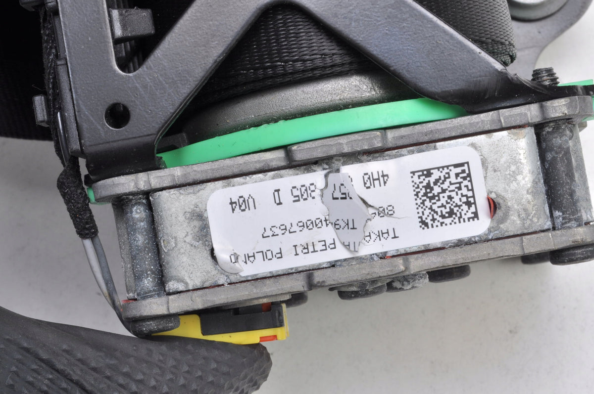 AUDI A8 D4 SEAT BELT RIGHT REAR 2 ROW SEDAN 4H0857805D