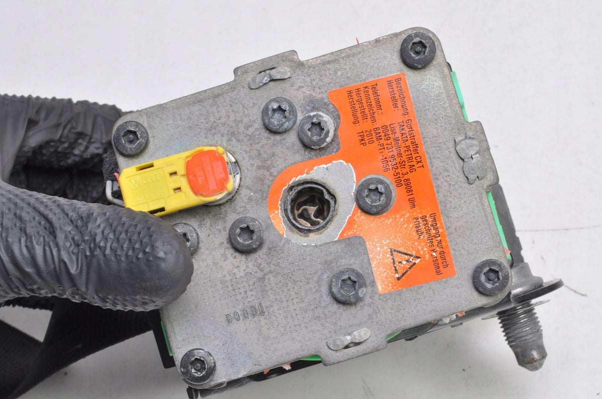 AUDI A8 D4 SEAT BELT RIGHT REAR 2 ROW SEDAN 4H0857805D