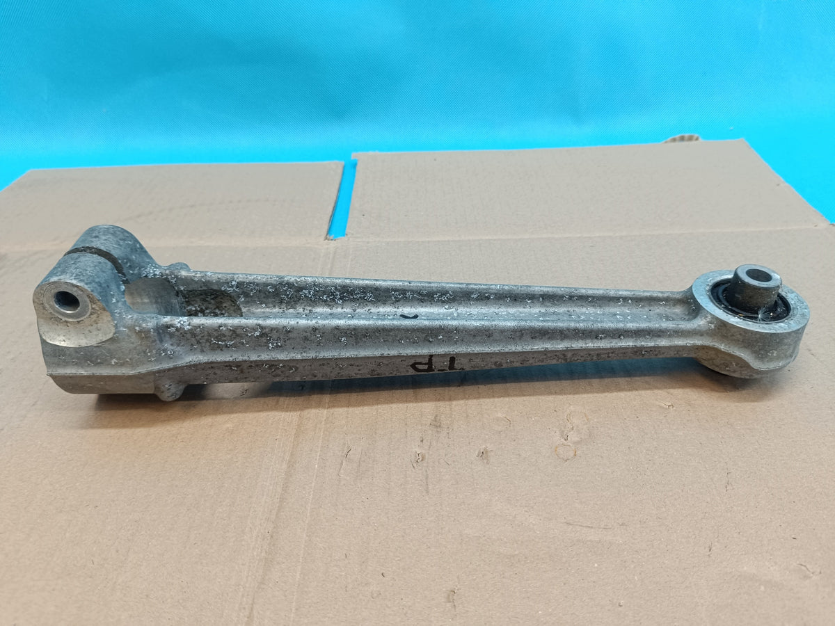 AUDI A8 D5 2017 R FORK HOLDER SHOCK ABSORBER MOUNT REAR 4N0513073B