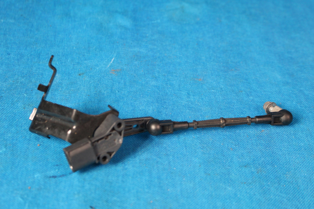 AUDI A8 D5 4N LEVELING SENSOR REAR LEFT PULL 2018R 4N0941309D